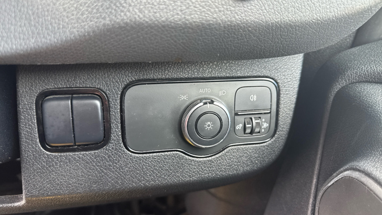 Mercedes-Benz Sprinter 314Cdi L2 Diesel Fwd 3.5t Tipper